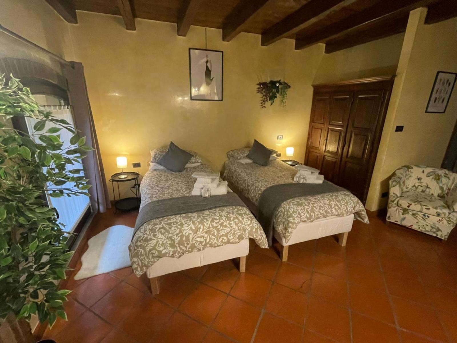 Monolocale Dalia Abbadesse Guest House Milan Exterior photo